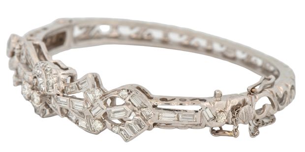 14K White Gold Diamond Bangle