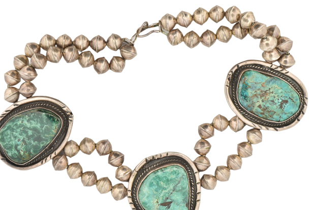 Native American Unsigned Turquoise Choker 