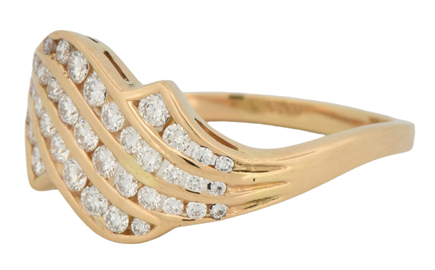 18K Yellow Gold Diamond Ring      