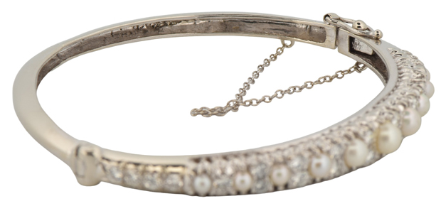 14K White Gold Diamond and Pearl Bangle