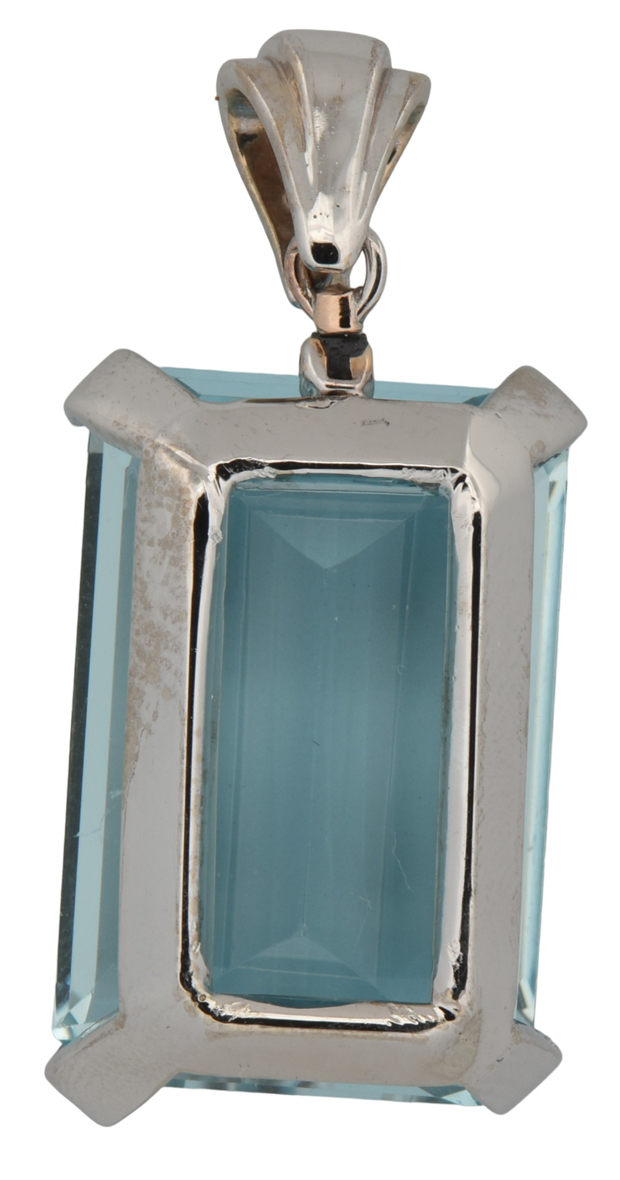 14K White Gold Aquamarine Pendant, GIA #222595864