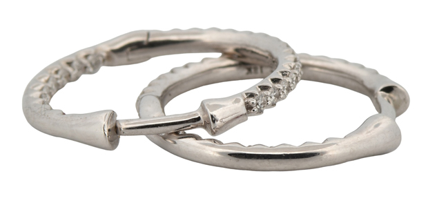 18K White Gold Roberto Coin Earrings