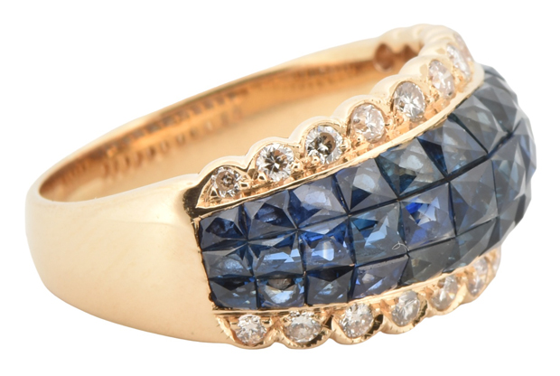 18K Yellow Gold Sapphire and Diamond Ring 