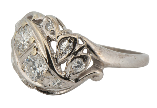 14K White Gold Diamond Ring