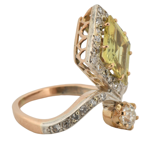 18K Yellow Gold Yellow Sapphire Ring
