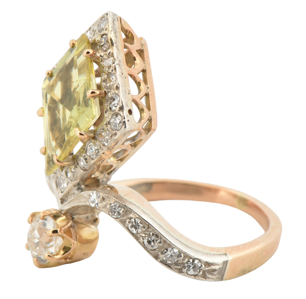 18K Yellow Gold Yellow Sapphire Ring
