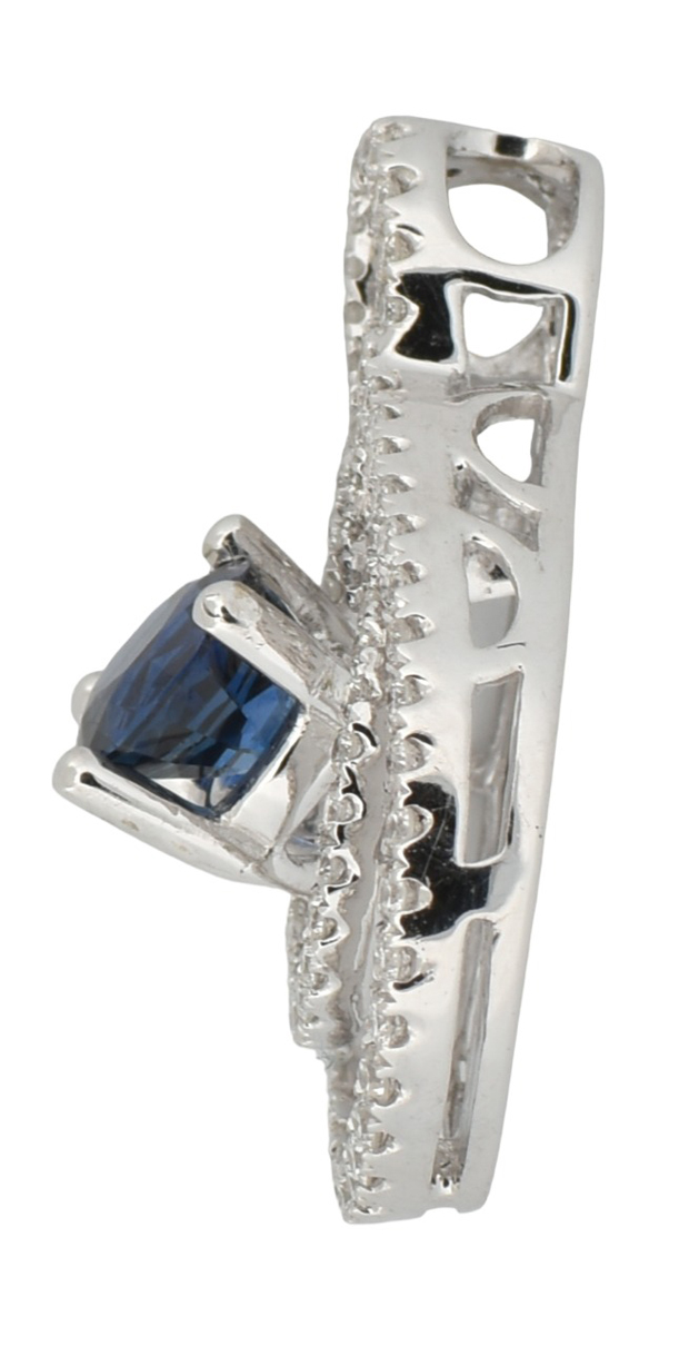 14K White Gold Pendant with a Blue Sapphire, SGL #230722I-SJ