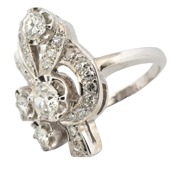 14K White Gold Diamond Ring