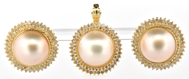 14K Yellow Gold Mabe Pearl Set 