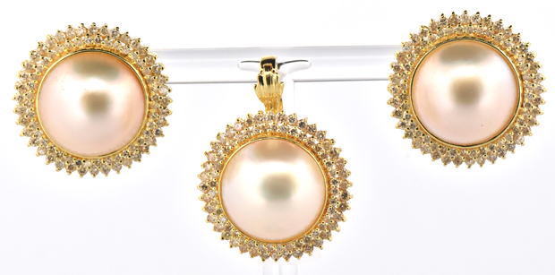 14K Yellow Gold Mabe Pearl Set 