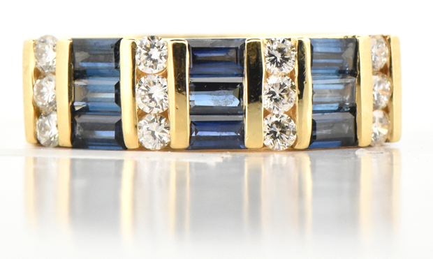 18K Yellow Gold Diamond and Sapphire Ring