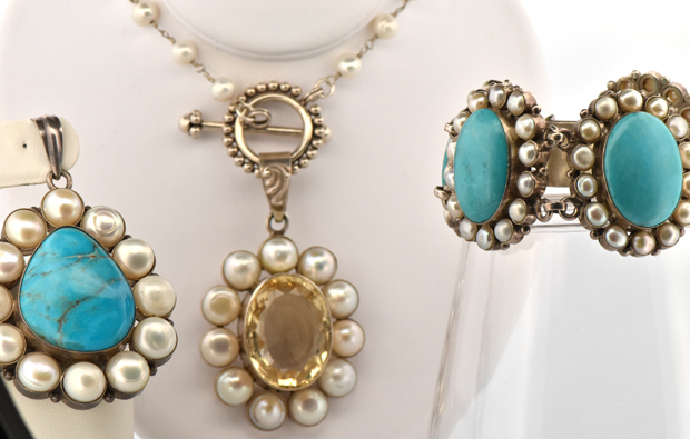 Safia Bracelet, Necklace and Pendant