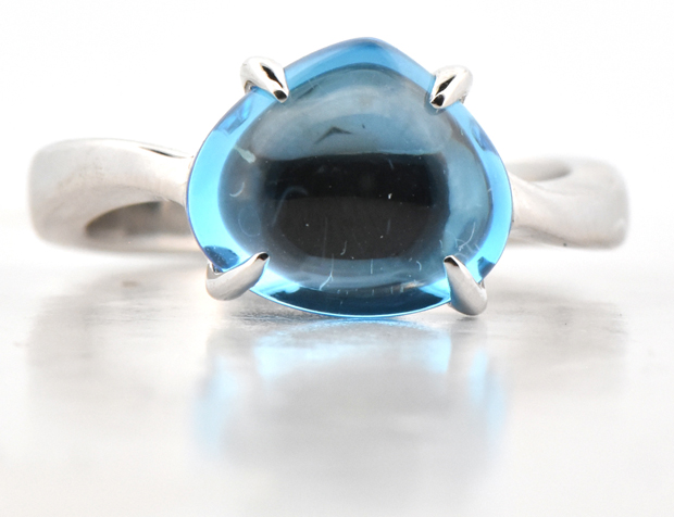 18K White Gold BVLGARI Ring