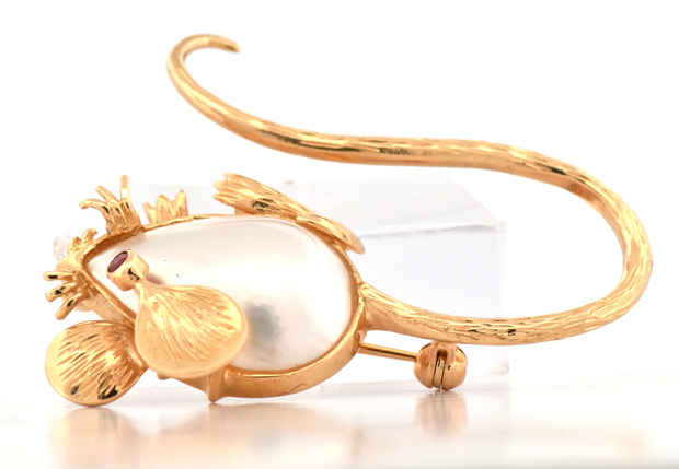 14K Yellow Gold Mouse Pin