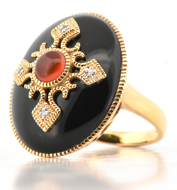18K Yellow Gold Onyx Ring