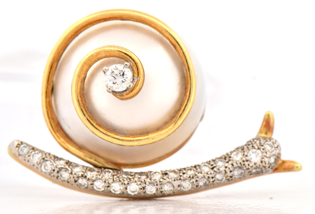 18K Yellow Gold Diamond and Mabe Pearl Snail Pin