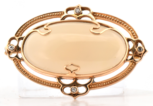 14K Yellow Gold Agate Pin 