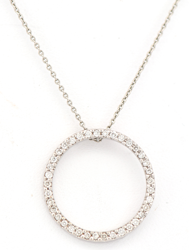 18K White Gold Roberto Coin Necklace