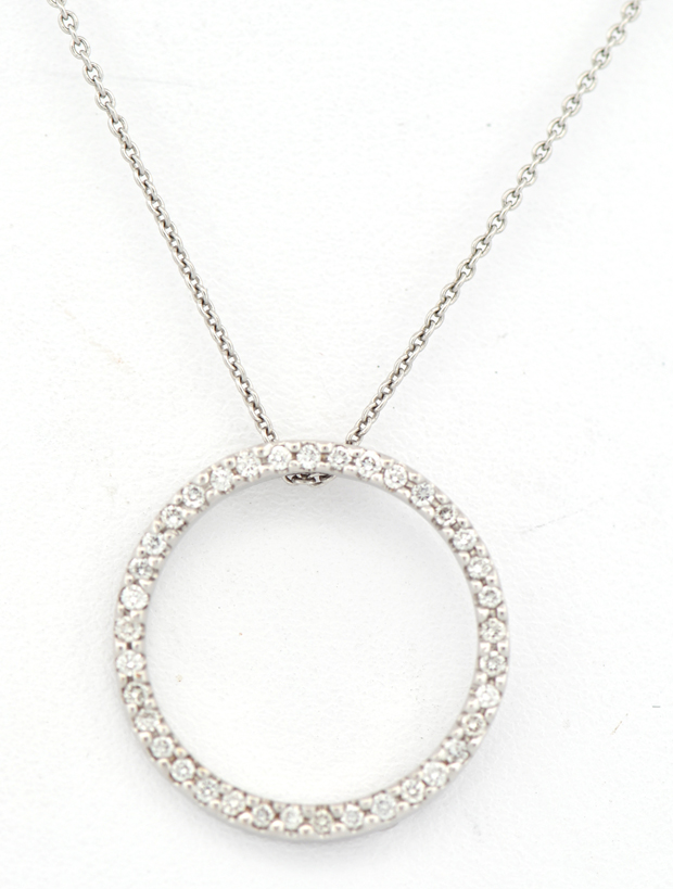 18K White Gold Roberto Coin Necklace