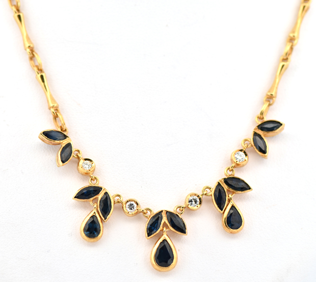 18K Yellow Gold Sapphire Necklace