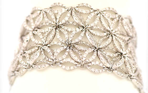 18K White Gold Diamond Bracelet