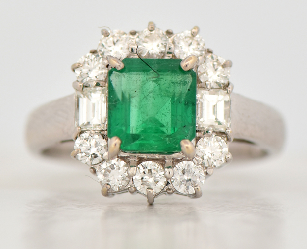 18K White Gold Emerald Ring, SGL #240827T-SJ