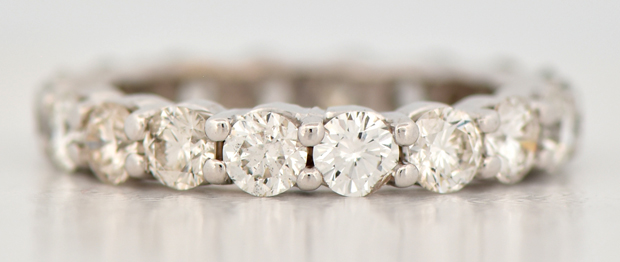 18K White Gold Diamond Eternity Band