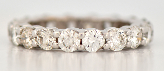 18K White Gold Diamond Eternity Band