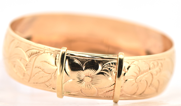 14K Yellow Gold Bangle