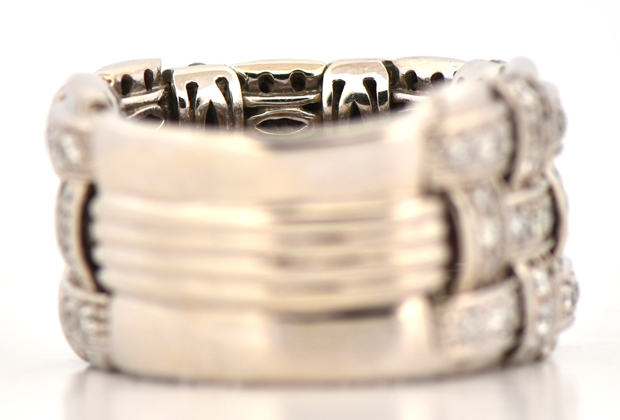 18K White Gold Roberto Coin Diamond Ring