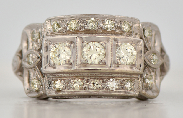 14K White Gold Diamond Ring 