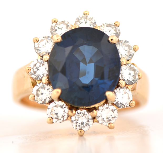 18K Diamond and Sapphire Ring