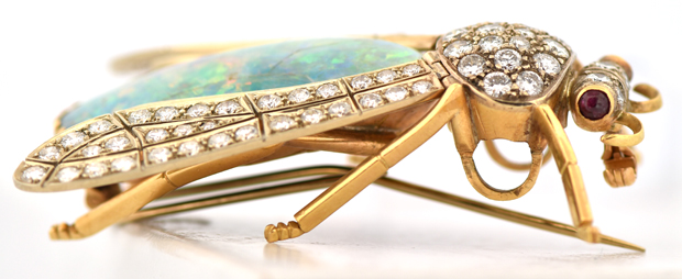 18K Yellow Gold Opal Bee Pin
