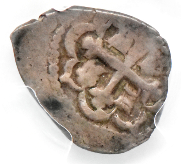 Mexico - 1721-Mo J 1/2 real VF-20, and an Oaxaca (1811-14) 1/2 real XF-45, both PCGS