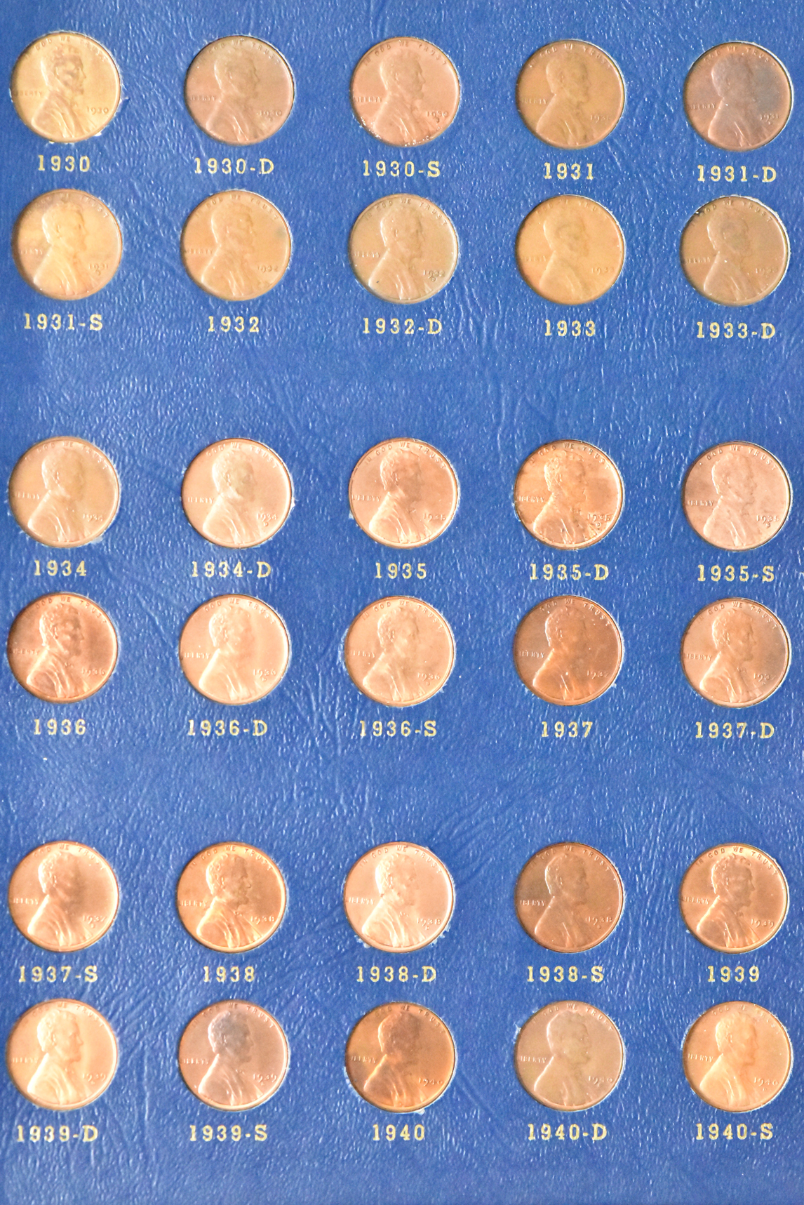 Collection of 84 Lincoln cents, 1909 through 1940-S (missing 1922 plain), in a Whitman 9405 album