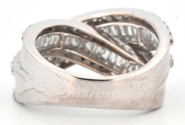 14K White Gold Diamond Ring