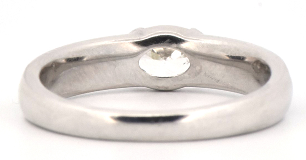 18K Diamond Band
