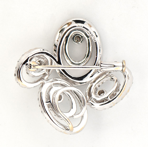 18K White Gold Diamond Pin