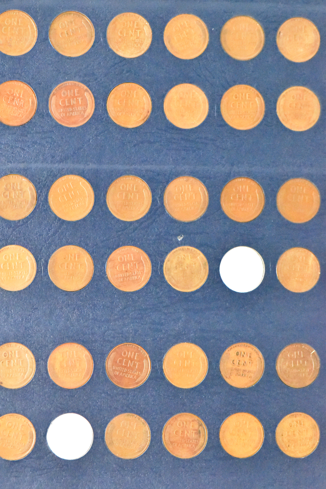 Collection of 189 different Lincoln cents in a Whitman 9112 album