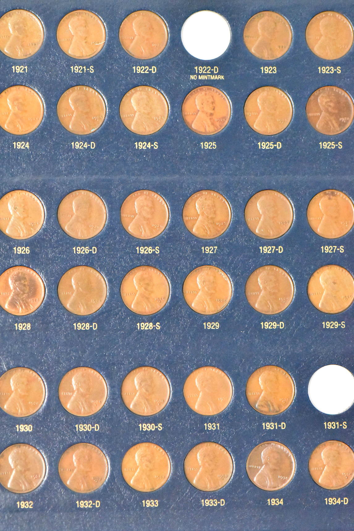 Collection of 189 different Lincoln cents in a Whitman 9112 album