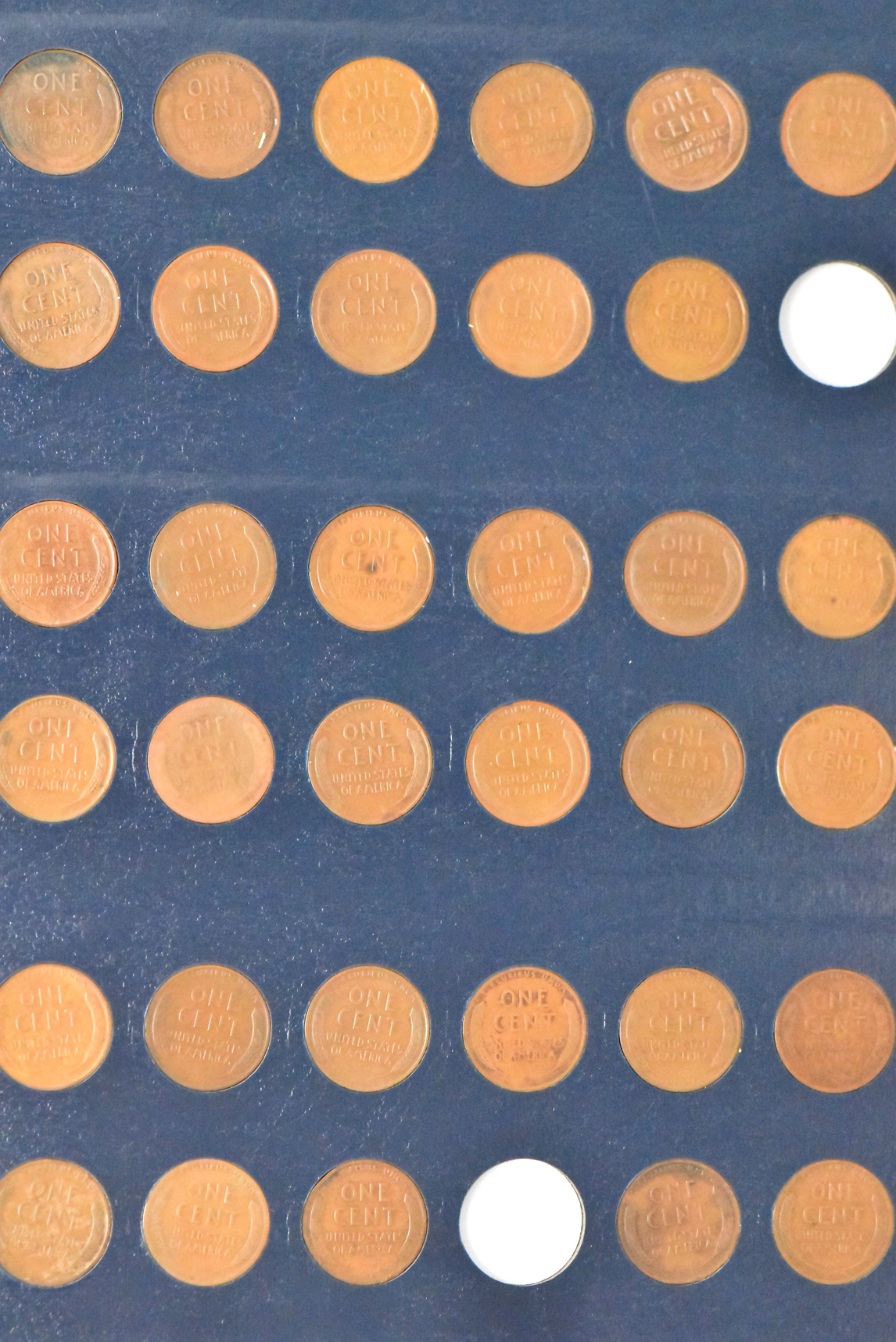 Collection of 189 different Lincoln cents in a Whitman 9112 album