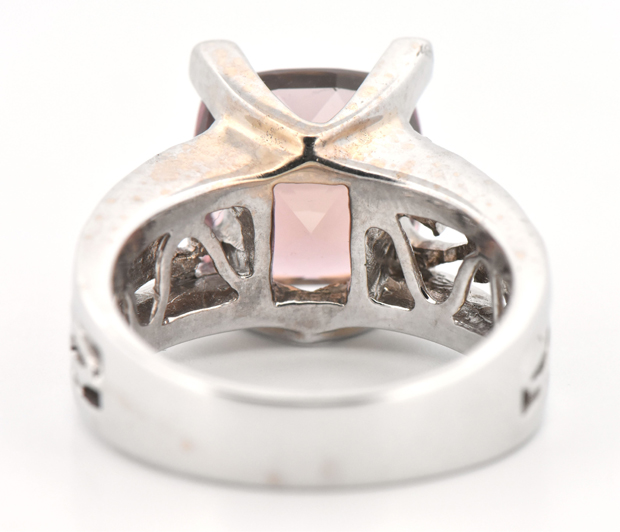 18K White Gold Cocktail Ring