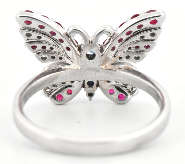 18K White Gold Butterfly Ring