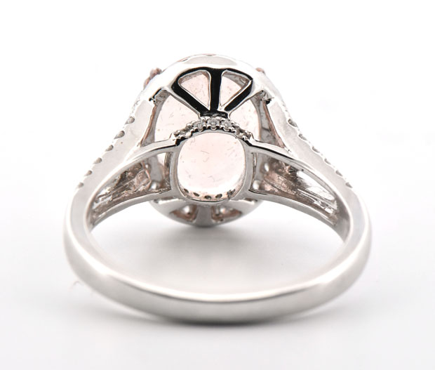 18K White Gold Cocktail Ring