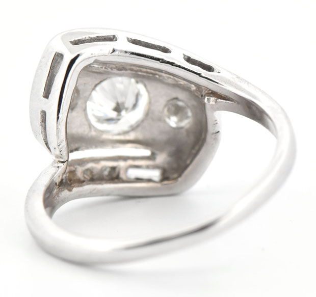 14K White Gold Diamond Ring