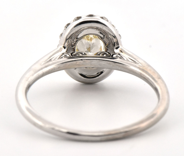 14K White and Yellow Gold Diamond Ring