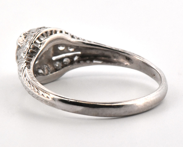 14K White Gold Diamond Ring