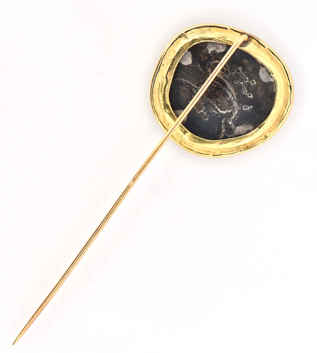 18K Yellow Gold Stick Pin 