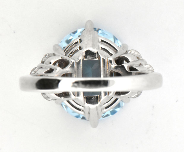 14K White Gold Blue Topaz Ring
