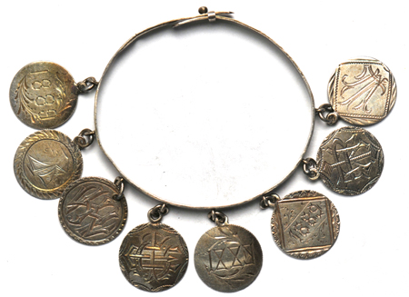 Love token bracelet
